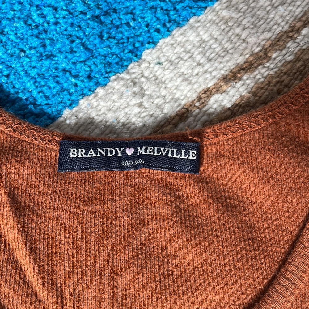 Brandy Melville Tank Top - Picture 2 of 5